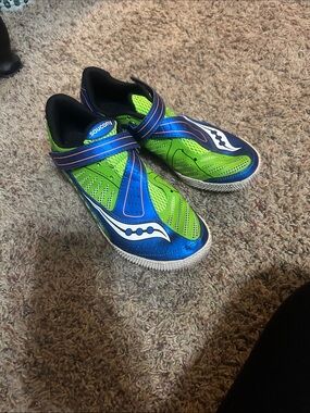 Saucony Uplift Track Shoes